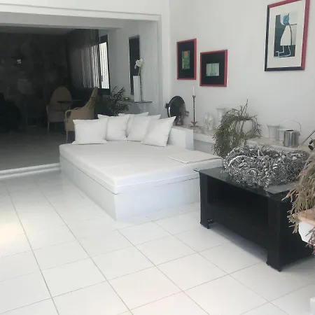 Appartement Casa Del Mar With Large Sun Terrace Facing The Sea, Luxury