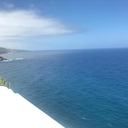 Apartamento Casa Del Mar With Large Sun Terrace Facing The Sea, Luxury